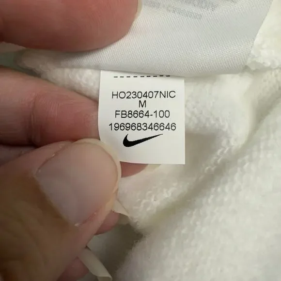 Nike Club Fleece Oversized Mock-Neck Sweatshirt Womens Medium FB8664-100 White - Picture 8 of 10